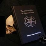 Сатанинская Библия